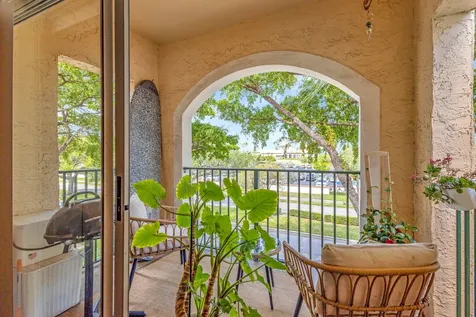 1739 Village Blvd, Apt 306 Boulevard West Palm Beach FL 33409