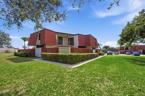 3669 Victoria Drive West Palm Beach FL 33406