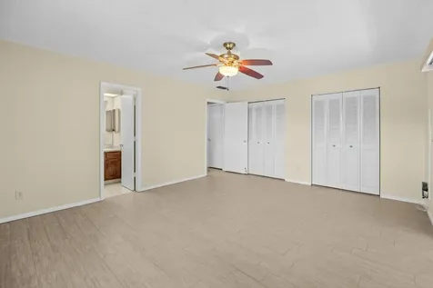 29 Lake Vista Trail Port Saint Lucie FL 34952