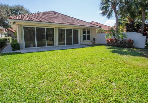 199 E Tall Oaks Circle Palm Beach Gardens FL 33410