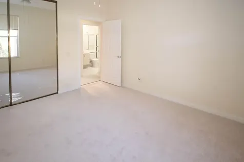 199 E Tall Oaks Circle Palm Beach Gardens FL 33410