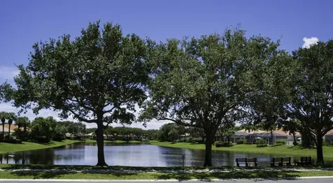 199 E Tall Oaks Circle Palm Beach Gardens FL 33410