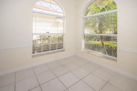 199 E Tall Oaks Circle Palm Beach Gardens FL 33410