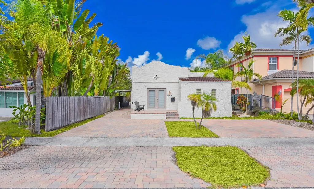 1609 Ne 5th Court Fort Lauderdale FL 33301