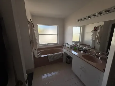 7790 Sw 161st Avenue Miami FL 33193