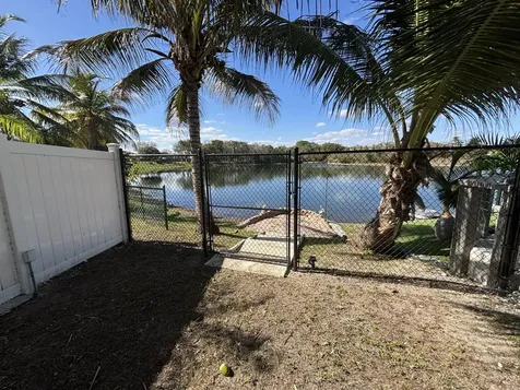 7790 Sw 161st Avenue Miami FL 33193