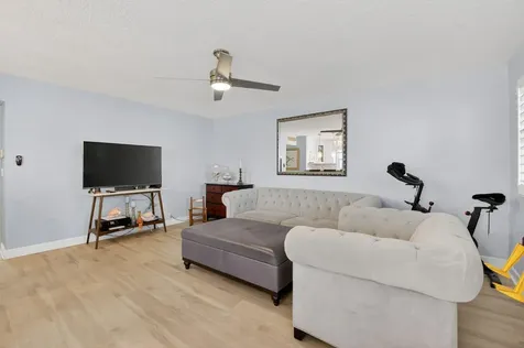 673 Brittany O Delray Beach FL 33446