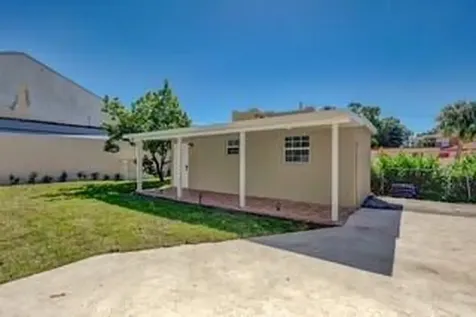 4710 Garden Avenue West Palm Beach FL 33405