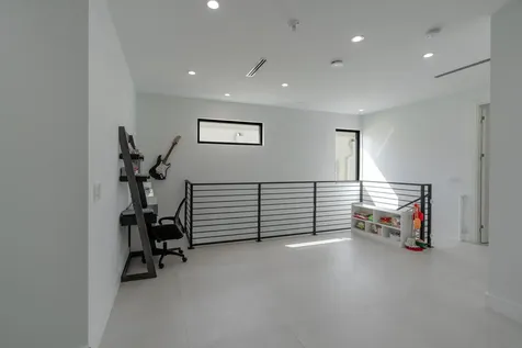 1123 Ne 12th Avenue Fort Lauderdale FL 33304