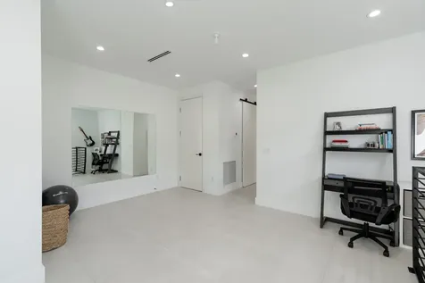 1123 Ne 12th Avenue Fort Lauderdale FL 33304