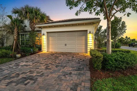 19762 Weathervane Way Loxahatchee FL 33470