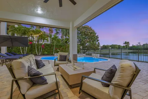 533 Edgebrook Lane Royal Palm Beach FL 33411