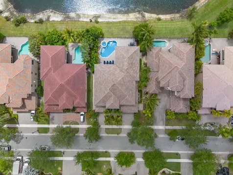 533 Edgebrook Lane Royal Palm Beach FL 33411