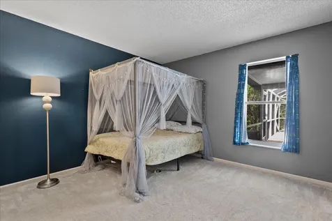 17721 62nd Road The Acreage FL 33470
