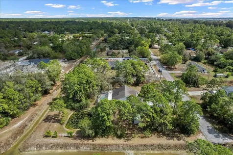 17721 62nd Road The Acreage FL 33470