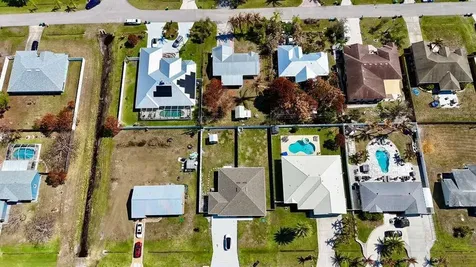 2507 SE Charleston Drive Port Saint Lucie FL 34952