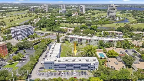 1630 Embassy Drive West Palm Beach FL 33401