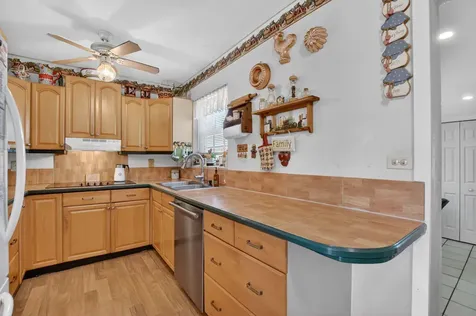 4700 Ne 1st Terrace Deerfield Beach FL 33064