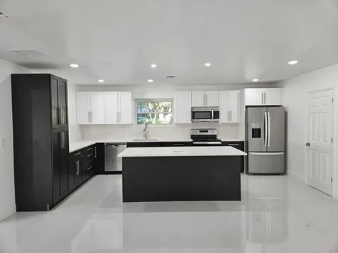 1124 Yale Drive Hollywood FL 33021