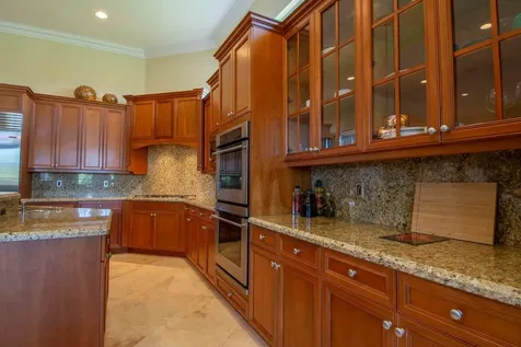 138 Se Via San Marino Port Saint Lucie FL 34984