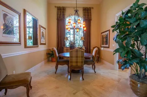 138 Se Via San Marino Port Saint Lucie FL 34984