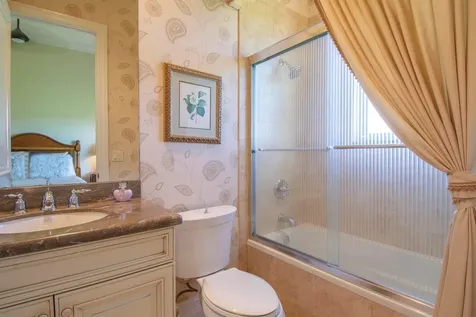 138 Se Via San Marino Port Saint Lucie FL 34984