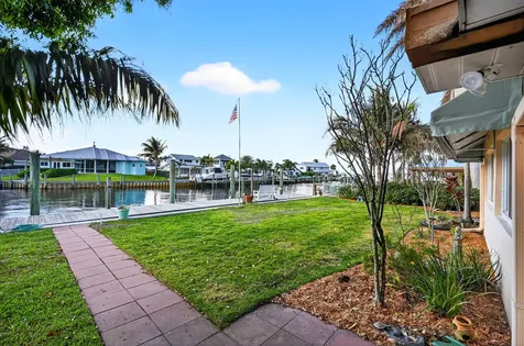 150 Sw Beachway Avenue Palm City FL 34990