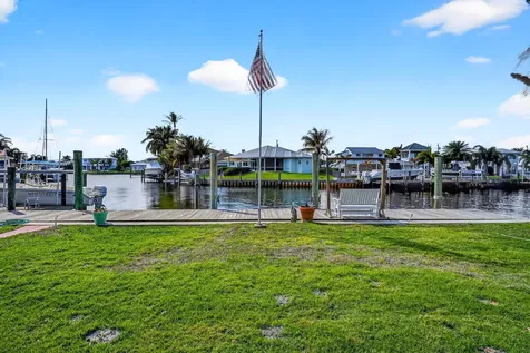 150 Sw Beachway Avenue Palm City FL 34990