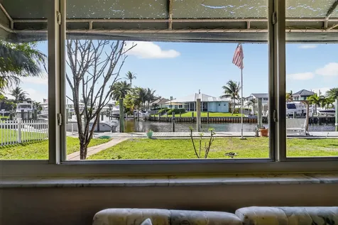 150 Sw Beachway Avenue Palm City FL 34990