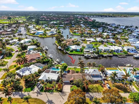 150 Sw Beachway Avenue Palm City FL 34990