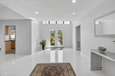 32 Estate Drive Boynton Beach FL 33436