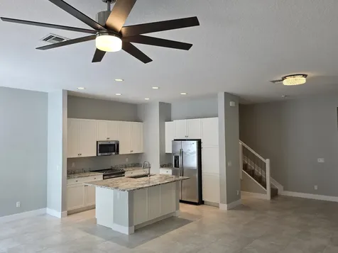 4924 Pointe Midtown Way Palm Beach Gardens FL 33418