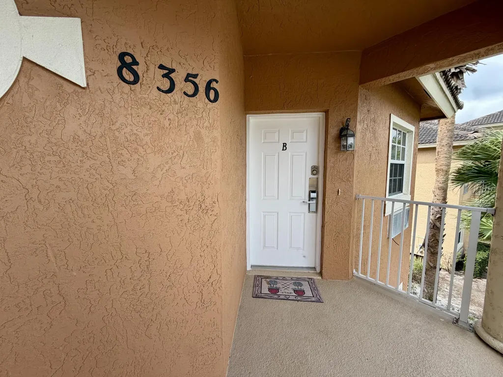 8356 Mulligan Circle Port Saint Lucie FL 34986