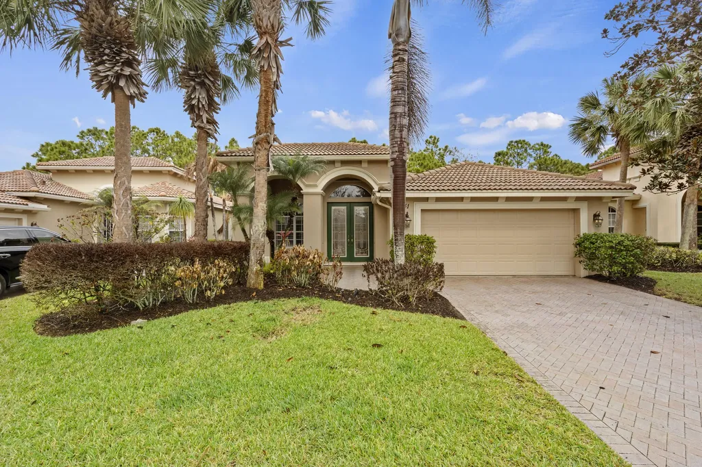 7241 Maidstone Drive Port Saint Lucie FL 34986