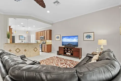 7241 Maidstone Drive Port Saint Lucie FL 34986