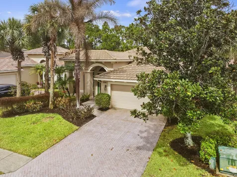 7241 Maidstone Drive Port Saint Lucie FL 34986