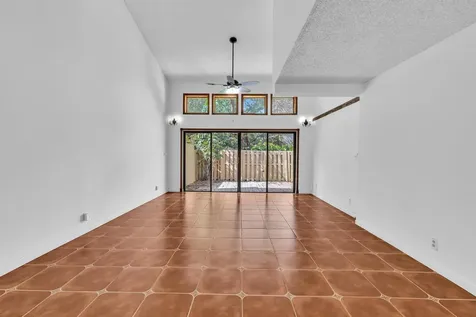 1400 Nw 9th Avenue Boca Raton FL 33486