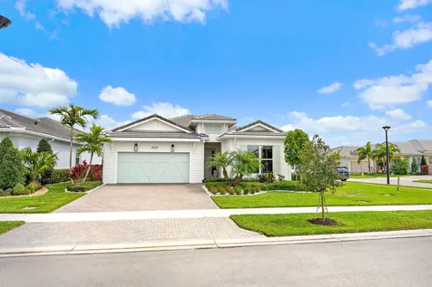 10038 Regency Way Palm Beach Gardens FL 33412