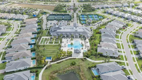 10038 Regency Way Palm Beach Gardens FL 33412
