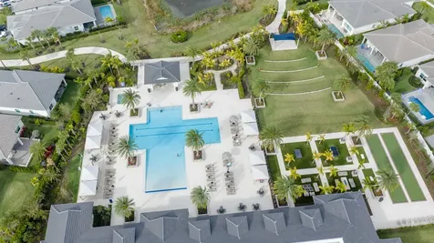 10038 Regency Way Palm Beach Gardens FL 33412