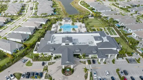 10038 Regency Way Palm Beach Gardens FL 33412