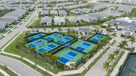 10038 Regency Way Palm Beach Gardens FL 33412