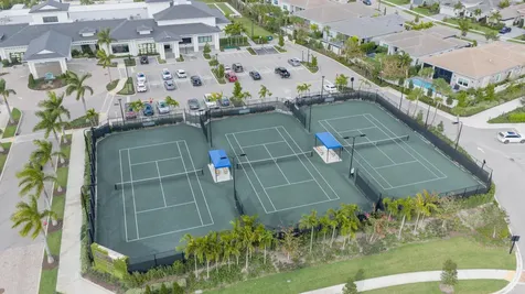 10038 Regency Way Palm Beach Gardens FL 33412