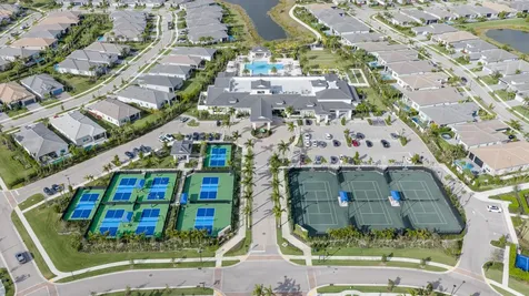 10038 Regency Way Palm Beach Gardens FL 33412