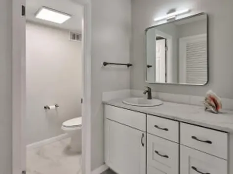 1236 Hillsboro Mile Hillsboro Beach FL 33062