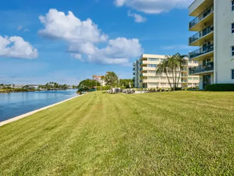 1236 Hillsboro Mile Hillsboro Beach FL 33062