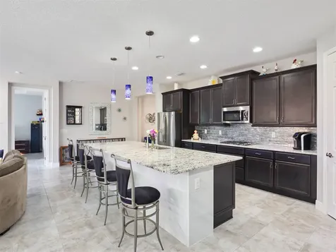 10095 Sw Oak Tree Circle Port Saint Lucie FL 34987