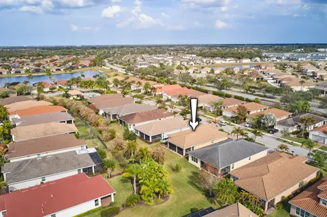 10095 Sw Oak Tree Circle Port Saint Lucie FL 34987