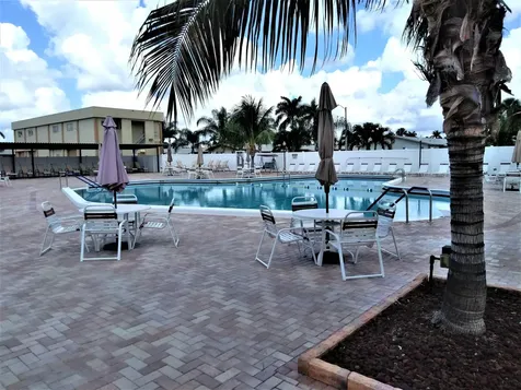 2990 Crosley Drive West Palm Beach FL 33415