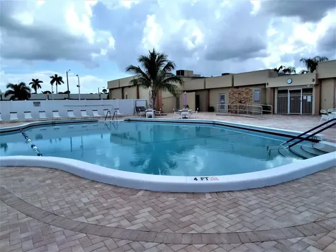 2990 Crosley Drive West Palm Beach FL 33415